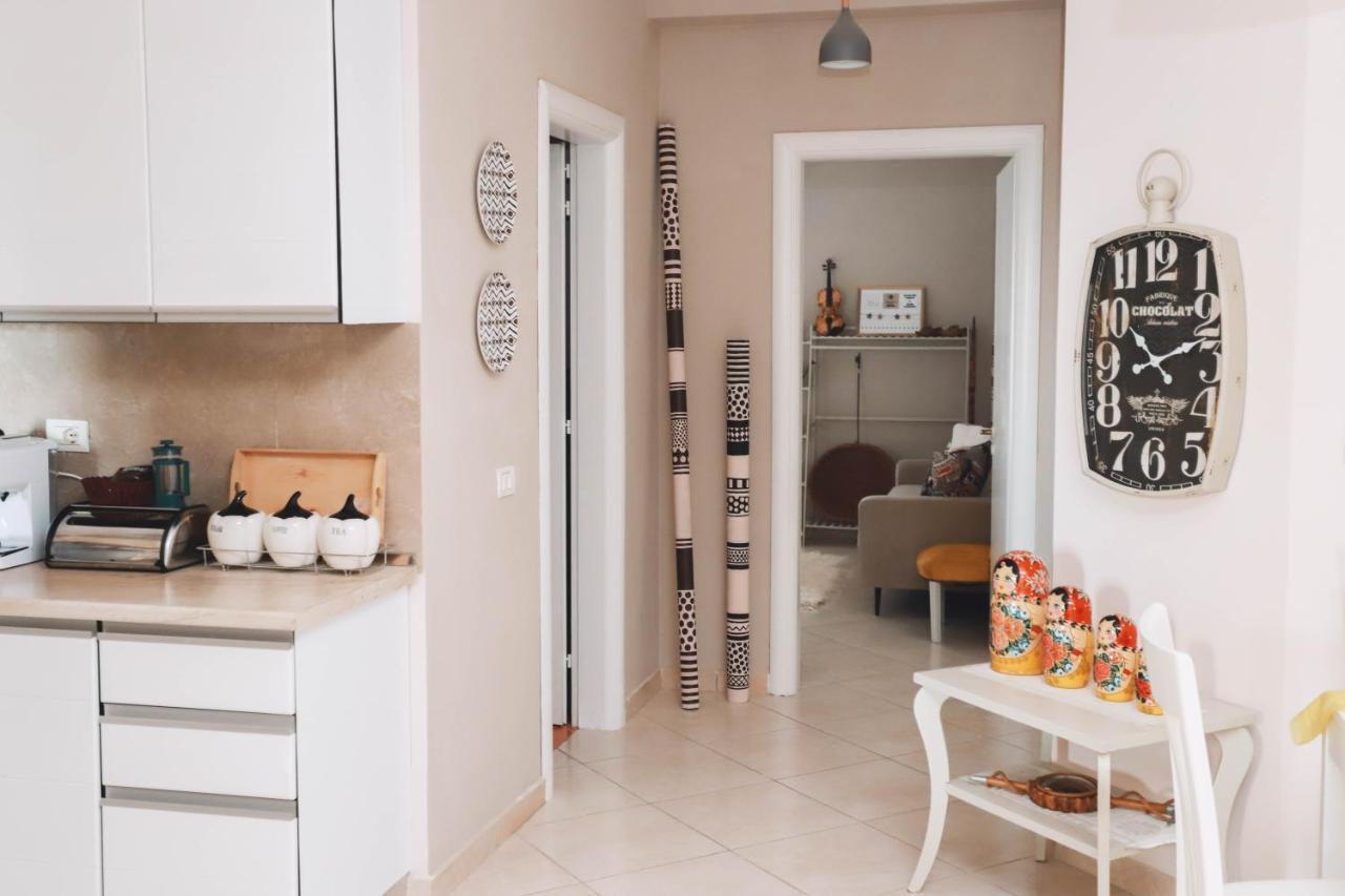 Large Apartment Near The Seaside Boulevard Lungomare فلورا المظهر الخارجي الصورة