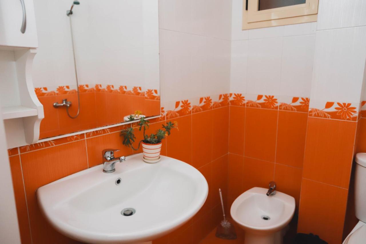 Large Apartment Near The Seaside Boulevard Lungomare فلورا المظهر الخارجي الصورة